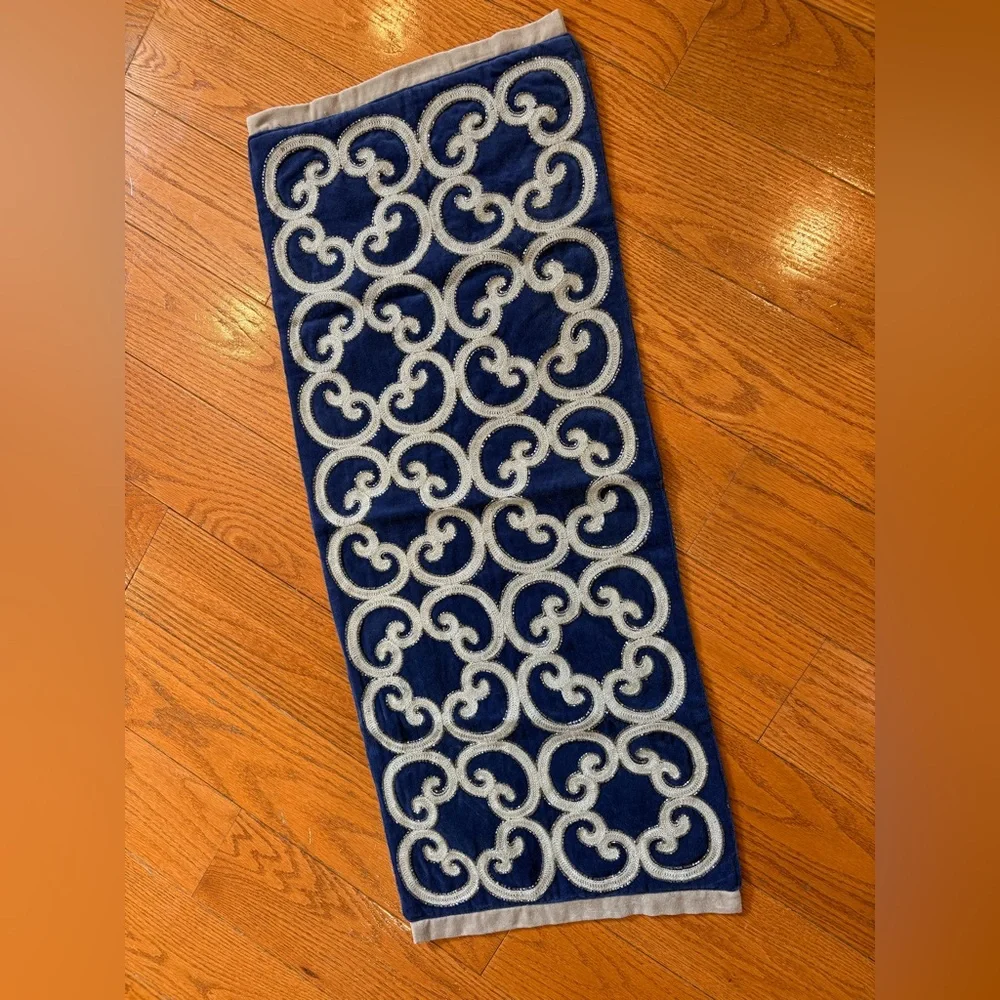 Pier 1 Imports Navy Blue Velvet Table Runner Silver Scroll Embroidery 14x36